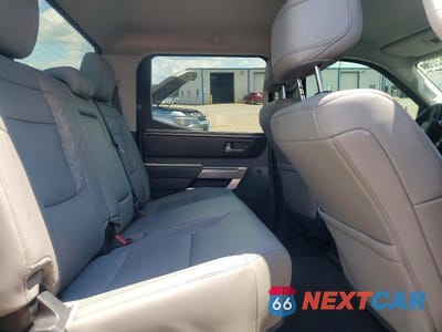 Zdjęcie 10 z 12 samochodu: 2022 TOYOTA TUNDRA SR5 VIN:5TFLA5DB9NX042815 - miniatura