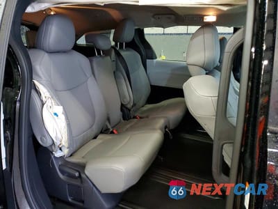 Zdjęcie 11 z 14 samochodu: 2026 TOYOTA SIENNA XLE 8-PASSENGER VIN:5TDYRKEC0TS293021 - miniatura
