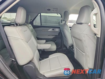 Zdjęcie 11 z 14 samochodu: 2025 FORD EXPLORER ACTIVE VIN:1FMUK8DH5SGC27295 - miniatura