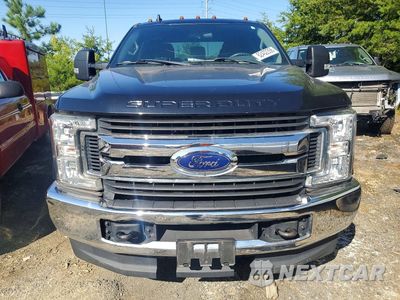 Piąte zdjęcie samochodu w środku: 2019 FORD F350 SUPER DUTY VIN:1FT8W3DT7KEG67192 - miniatura