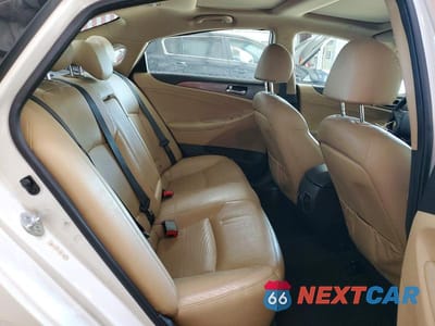 Zdjęcie 10 z 12 samochodu: 2013 HYUNDAI SONATA HYBRID VIN:KMHEC4A43DA068147 - miniatura