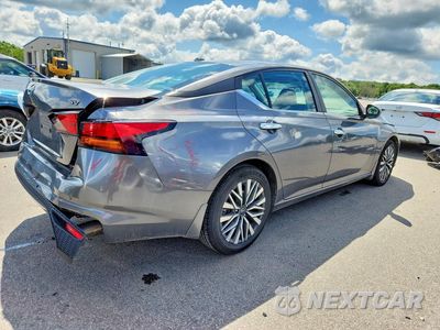 Trzecie zdjęcie samochodu z tyłu: 2024 NISSAN ALTIMA SV VIN:1N4BL4DV8RN416431 - miniatura