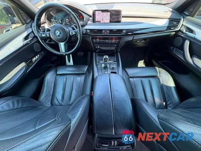 Zdjęcie 9 z 10 samochodu: 2018 BMW X6 SDRIVE35I VIN:5UXKU0C51J0G80952 - miniatura