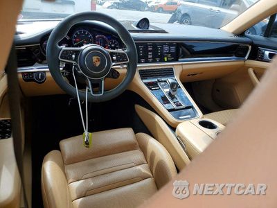 Zdjęcie 8 z 12 samochodu: 2019 PORSCHE PANAMERA 4 E-HYBRID VIN:WP0AE2A77KL125513 - miniatura
