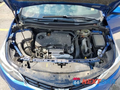 Zdjęcie 11 z 12 samochodu: 2018 CHEVROLET CRUZE LT VIN:1G1BE5SM9J7200433 - miniatura