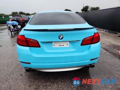 Zdjęcie 6 z 12 samochodu: 2011 BMW 550 I VIN:WBAFR9C53BC757470 - miniatura