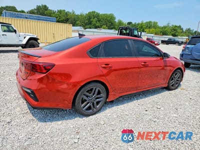 Trzecie zdjęcie samochodu z tyłu: 2020 KIA FORTE GT LINE VIN:3KPF34AD2LE187148 - miniatura