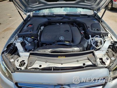 Zdjęcie 11 z 12 samochodu: 2020 MERCEDES-BENZ E 350 VIN:WDDZF8DBXLA717588 - miniatura