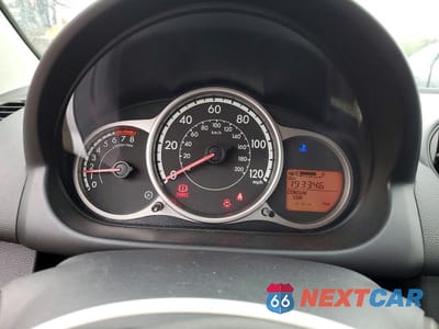 Zdjęcie 9 z 12 samochodu: 2011 MAZDA MAZDA2 VIN:JM1DE1HYXB0103352 - miniatura