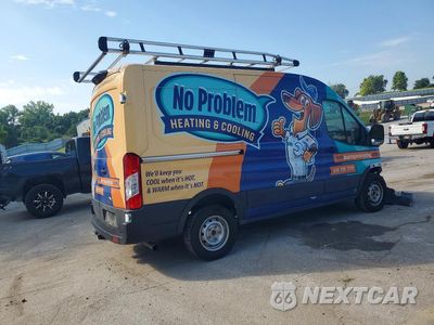 Trzecie zdjęcie samochodu z tyłu: 2021 FORD TRANSIT T-250 VIN:1FTBR1C88MKA02921 - miniatura
