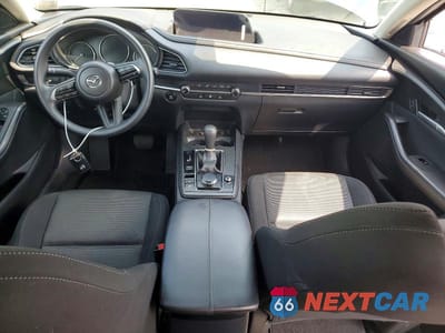 Zdjęcie 8 z 13 samochodu: 2025 MAZDA CX-30 VIN:3MVDMBAM1SM820993 - miniatura