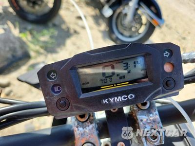Zdjęcie 7 z 9 samochodu: 2017 KYMCO USA INC SUPER 8 150R VIN:LC2D3J103HC200360 - miniatura