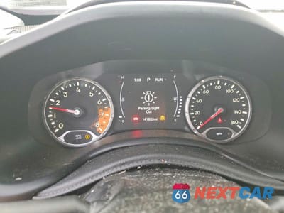 Zdjęcie 9 z 13 samochodu: 2017 JEEP RENEGADE LATITUDE VIN:ZACCJBBB5HPG48007 - miniatura