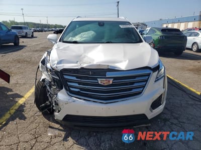 Piąte zdjęcie samochodu w środku: 2018 CADILLAC XT5 LUXURY VIN:1GYKNCRS7JZ103763 - miniatura