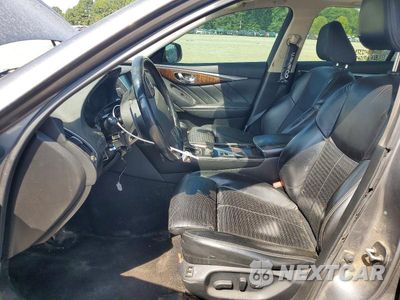 Zdjęcie 7 z 12 samochodu: 2015 INFINITI Q50 BASE VIN:JN1BV7AR9FM390035 - miniatura