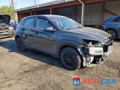 Czwarte zdjęcie samochodu z boku: 2019 HYUNDAI KONA SE VIN:KM8K1CAA1KU344961 - miniatura