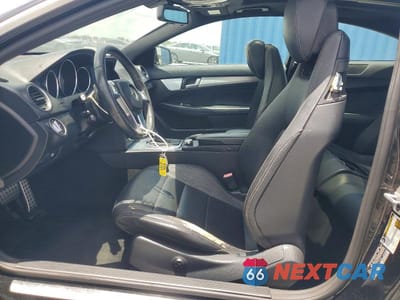 Zdjęcie 7 z 12 samochodu: 2015 MERCEDES-BENZ C 250 VIN:WDDGJ4HB3FG415988 - miniatura