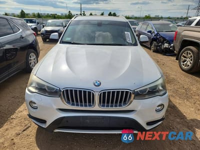 Piąte zdjęcie samochodu w środku: 2015 BMW X3 XDRIVE28I VIN:5UXWX9C57F0D48471 - miniatura