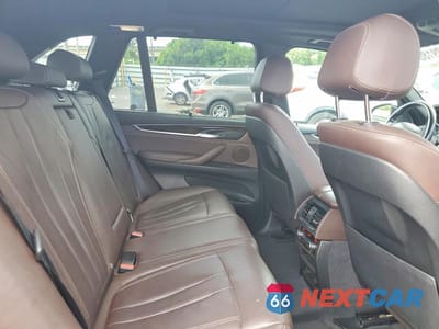 Zdjęcie 10 z 12 samochodu: 2017 BMW X5 SDRIVE35I VIN:5UXKR2C50H0U19039 - miniatura
