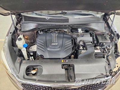 Zdjęcie 12 z 13 samochodu: 2016 KIA SORENTO EX VIN:5XYPHDA55GG104058 - miniatura