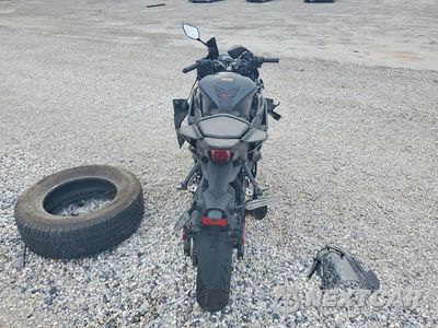 Czwarte zdjęcie samochodu z boku: 2025 YAMAHA YFZ320 A VIN:MH3RH25E5SK002979 - miniatura