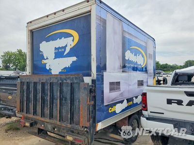 Czwarte zdjęcie samochodu z boku: 2015 FORD ECONOLINE E350 SUPER DUTY CUTAWAY VAN VIN:1FDWE3FL6FDA22998 - miniatura
