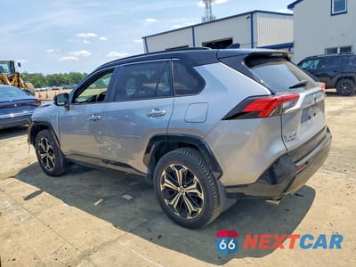Drugie zdjęcie samochodu z przodu: 2021 TOYOTA RAV4 PRIME XSE VIN:JTMEB3FV2MD073809 - miniatura