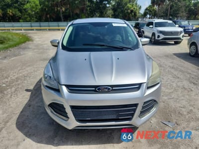 Piąte zdjęcie samochodu w środku: 2015 FORD ESCAPE SE VIN:1FMCU9G97FUA32418 - miniatura