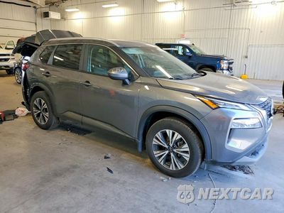 Czwarte zdjęcie samochodu z boku: 2023 NISSAN ROGUE SV VIN:5N1BT3BB3PC863993 - miniatura