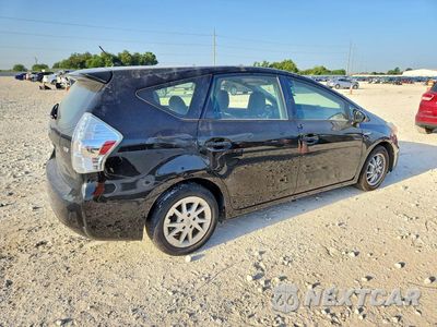 Trzecie zdjęcie samochodu z tyłu: 2013 TOYOTA PRIUS V TWO VIN:JTDZN3EU8D3211005 - miniatura