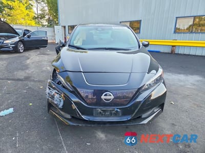 Piąte zdjęcie samochodu w środku: 2025 NISSAN LEAF S VIN:1N4AZ1BV7SC559660 - miniatura