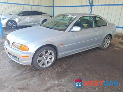 2001 BMW 325 CI WBABN33421JW49639 - główne zdjęcie licytacji z USA - miniatura