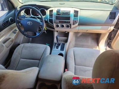 Zdjęcie 8 z 12 samochodu: 2005 TOYOTA TACOMA PRERUNNER ACCESS CAB VIN:5TETU62N95Z030568 - miniatura