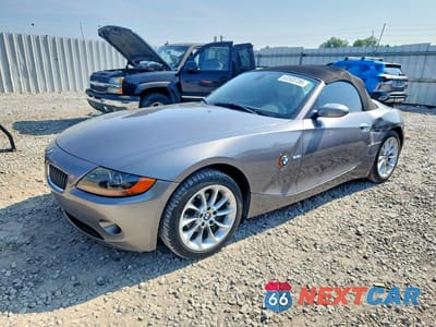 2003 BMW Z4 2.5 4USBT33493LR62732 - główne zdjęcie licytacji z USA - miniatura