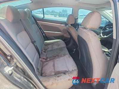 Zdjęcie 10 z 12 samochodu: 2020 HYUNDAI ELANTRA VALUE EDITION VIN:5NPD84LF4LH561827 - miniatura