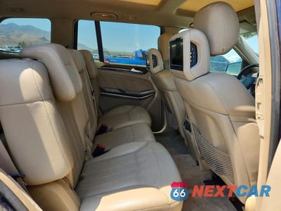 Zdjęcie 10 z 12 samochodu: 2014 MERCEDES-BENZ GL 450 4MATIC VIN:4JGDF7CE2EA323754 - miniatura