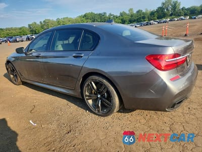 Drugie zdjęcie samochodu z przodu: 2017 BMW 740 I VIN:WBA7E2C58HG740107 - miniatura