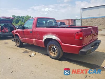 Drugie zdjęcie samochodu z przodu: 2001 CHEVROLET S TRUCK S10 VIN:1GCCS14581K177162 - miniatura