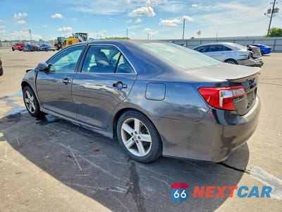 Drugie zdjęcie samochodu z przodu: 2012 TOYOTA CAMRY SE VIN:4T1BF1FK4CU608179 - miniatura