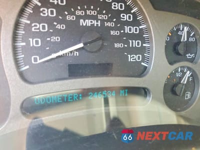 Zdjęcie 9 z 12 samochodu: 2003 GMC YUKON DENALI VIN:1GKEK63U73J170358 - miniatura