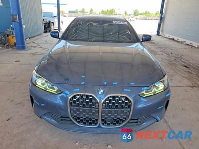 Piąte zdjęcie samochodu w środku: 2022 BMW 430I VIN:WBA53AP0XNCK81686 - miniatura