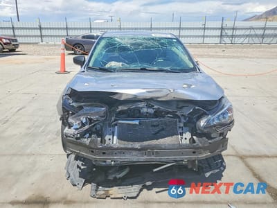 Piąte zdjęcie samochodu w środku: 2019 SUBARU IMPREZA VIN:4S3GKAA67K3622937 - miniatura