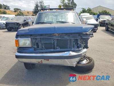 Piąte zdjęcie samochodu w środku: 1991 FORD F350 VIN:2FTJW35G2MCA53517 - miniatura