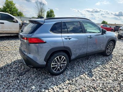 Trzecie zdjęcie samochodu z tyłu: 2026 TOYOTA COROLLA CROSS XLE VIN:7MUDAABG1TV155663 - miniatura
