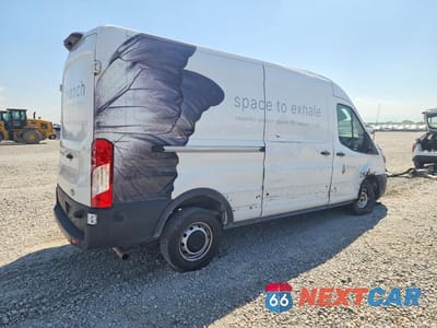 Trzecie zdjęcie samochodu z tyłu: 2023 FORD TRANSIT T-250 VIN:1FTBR1C89PKB95181 - miniatura