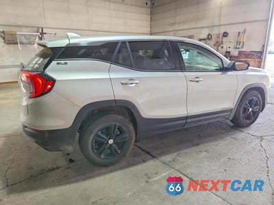 Trzecie zdjęcie samochodu z tyłu: 2020 GMC TERRAIN SLE VIN:3GKALMEV7LL104889 - miniatura
