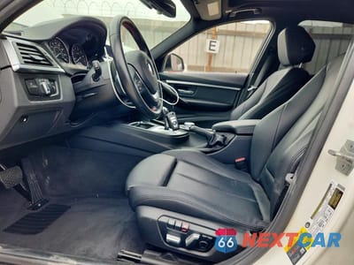 Zdjęcie 7 z 12 samochodu: 2017 BMW 330E VIN:WBA8E1C53HK480002 - miniatura
