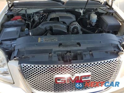 Zdjęcie 12 z 13 samochodu: 2011 GMC YUKON DENALI VIN:1GKS2EEF4BR109254 - miniatura