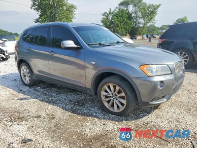 Czwarte zdjęcie samochodu z boku: 2014 BMW X3 XDRIVE28I VIN:5UXWX9C50E0D43451 - miniatura