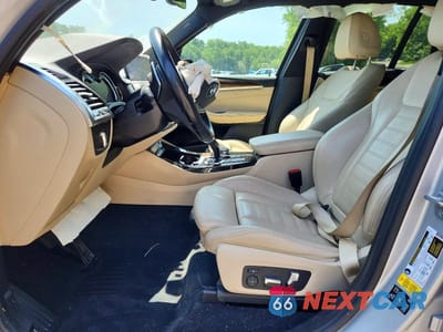Zdjęcie 7 z 13 samochodu: 2019 BMW X3 XDRIVE30I VIN:5UXTR9C56KLR03686 - miniatura